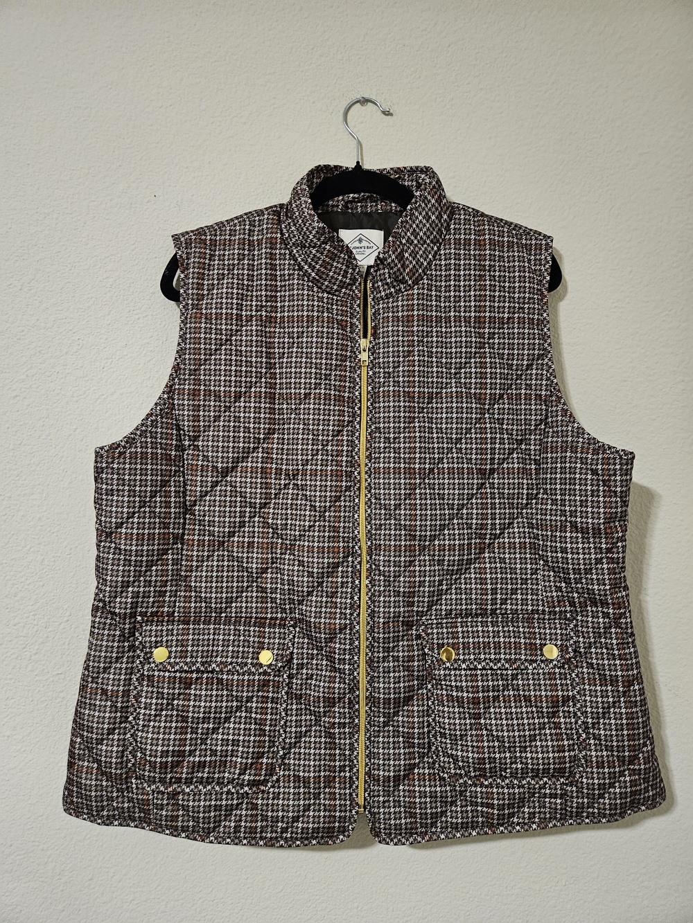 St. John’s Bay Brown Houndstooth Quilted Vest | Gold Accents | Fall